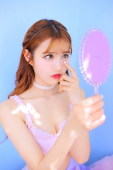 小洞饿了想吃大香肠